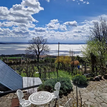 Holiday home Szoloskert Vendeghaz Badacsony *