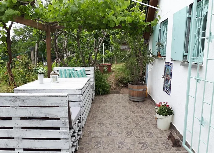 Szoloskert Vendeghaz Badacsony *