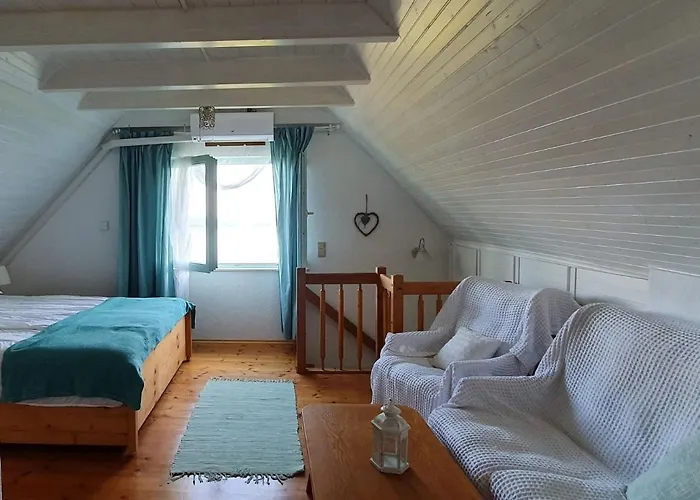 Szoloskert Vendeghaz Badacsony * בדקסוניטומאי