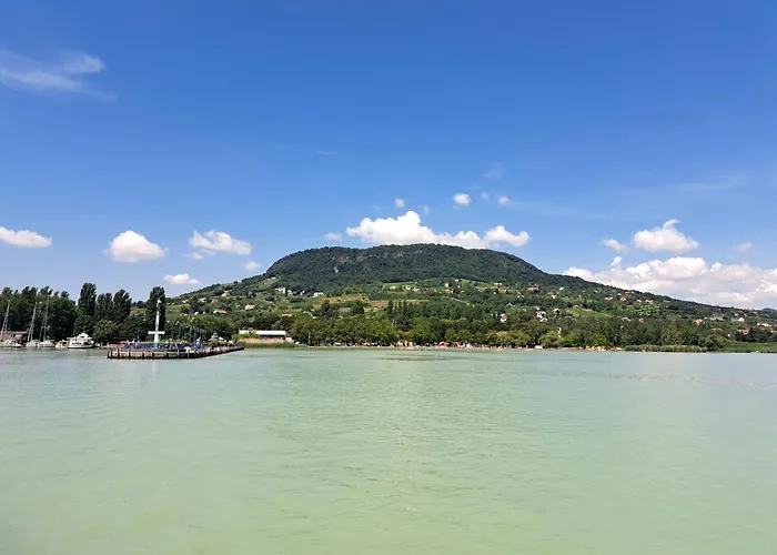 Szoloskert Vendeghaz Badacsony * בדקסוניטומאי