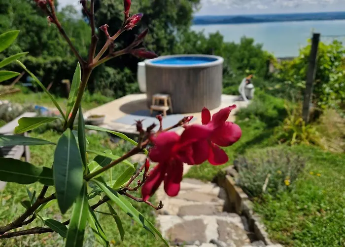 Szoloskert Vendeghaz Badacsony *