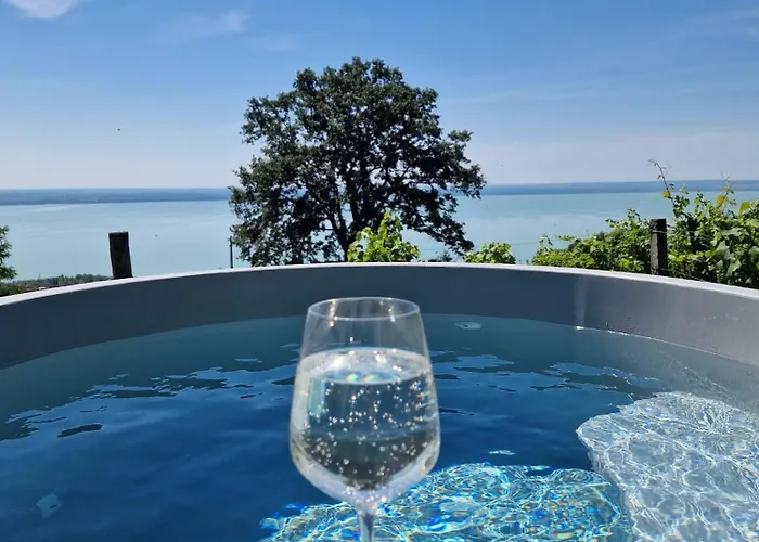 Szoloskert Vendeghaz Badacsony * Badacsonytomaj