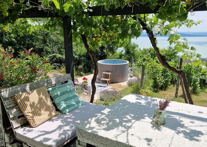 Σπίτι διακοπών Szoloskert Vendeghaz Badacsony